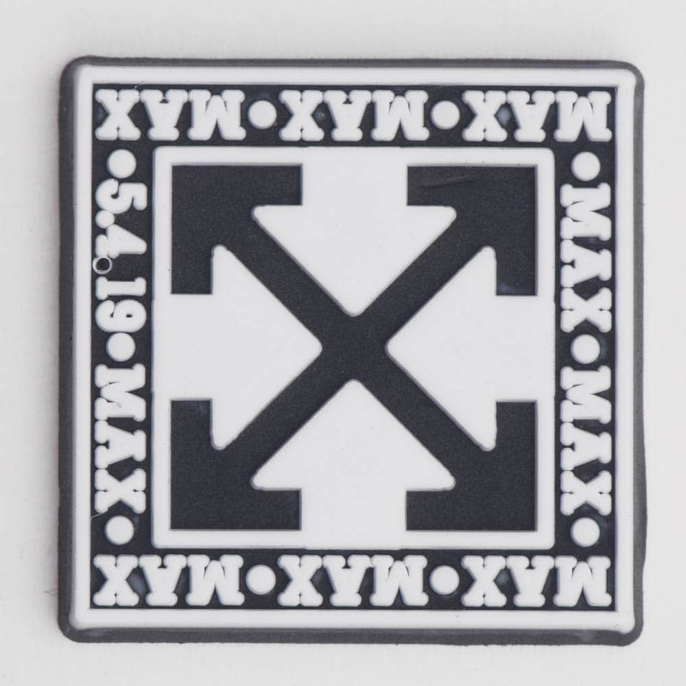 Max Square 5419 Arrow Logo P2239 Shoe Charm