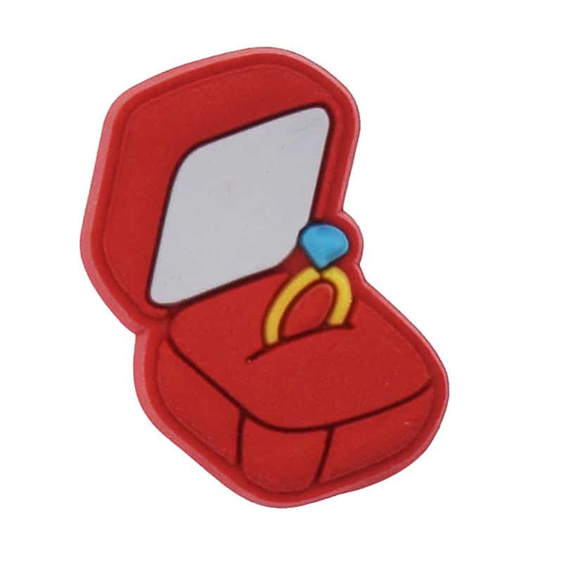 Engagement ring 109-03 Shoe Charm